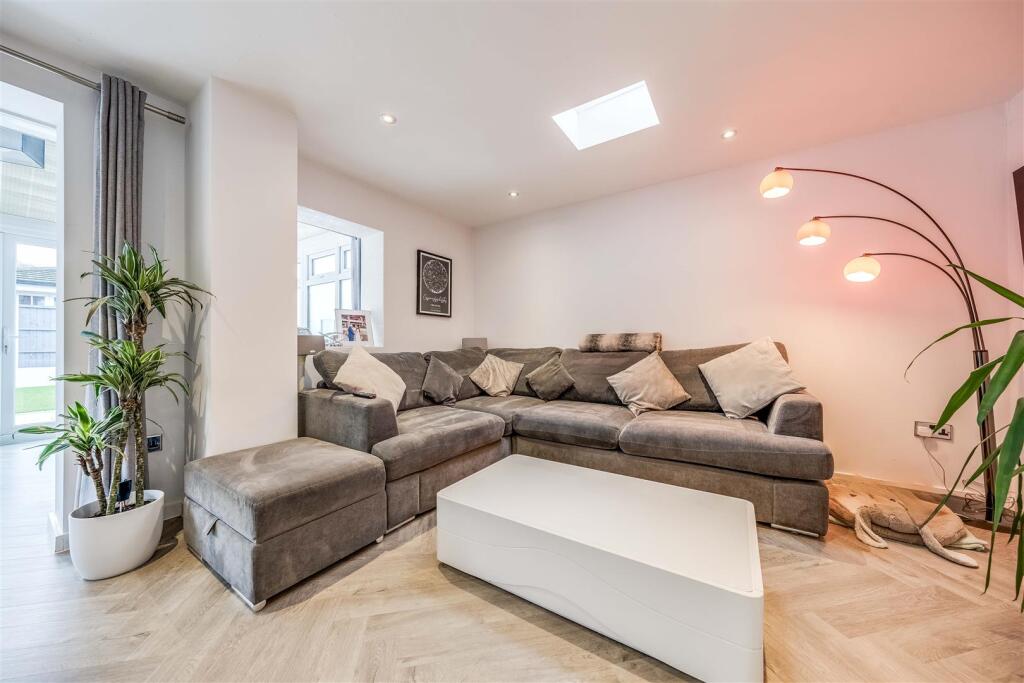Additional property image - Alfriston Close, Braeburn Park, Dartford, Kent