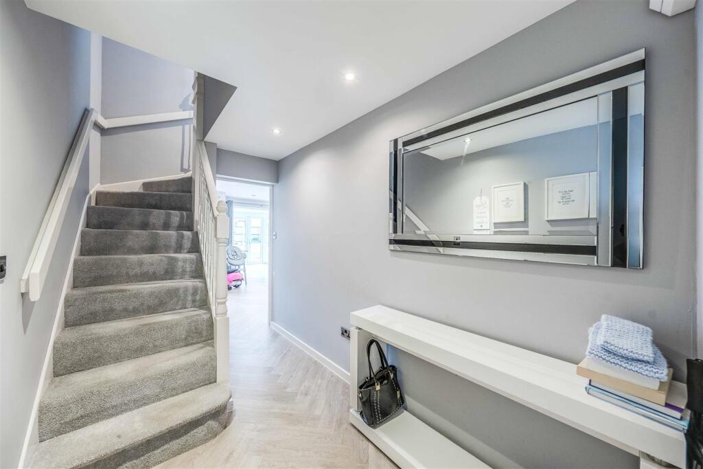 Additional property image - Alfriston Close, Braeburn Park, Dartford, Kent