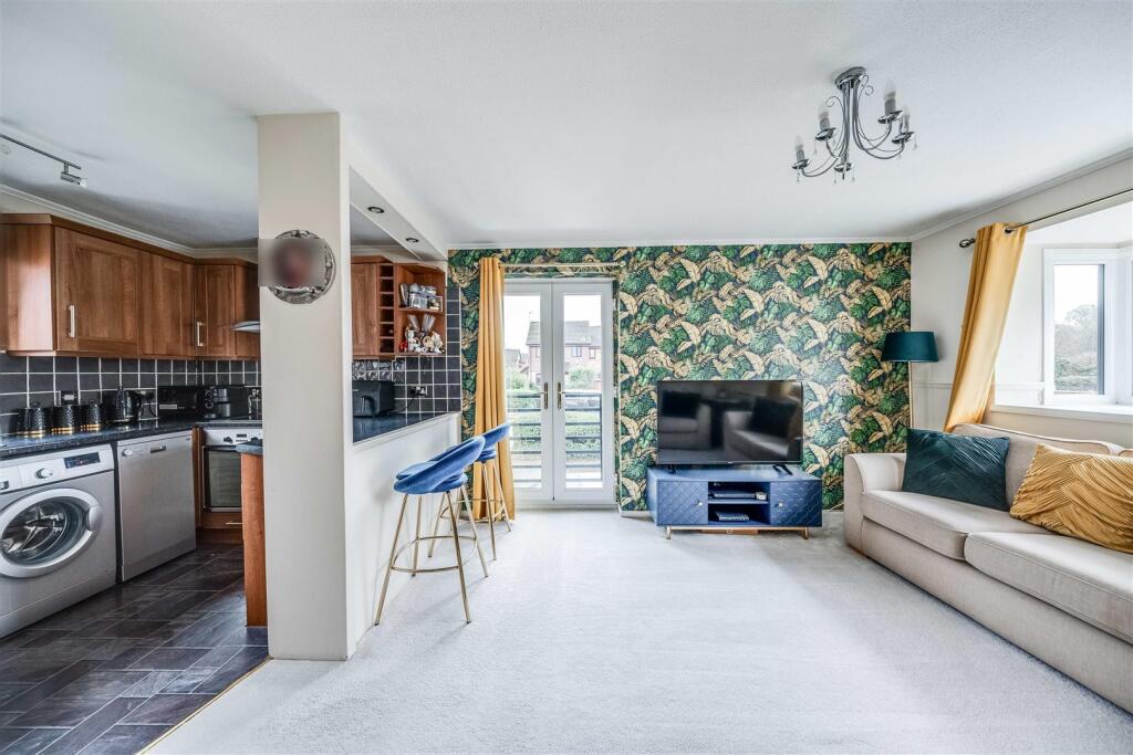 Additional property image - Woodfall Drive, Crayford