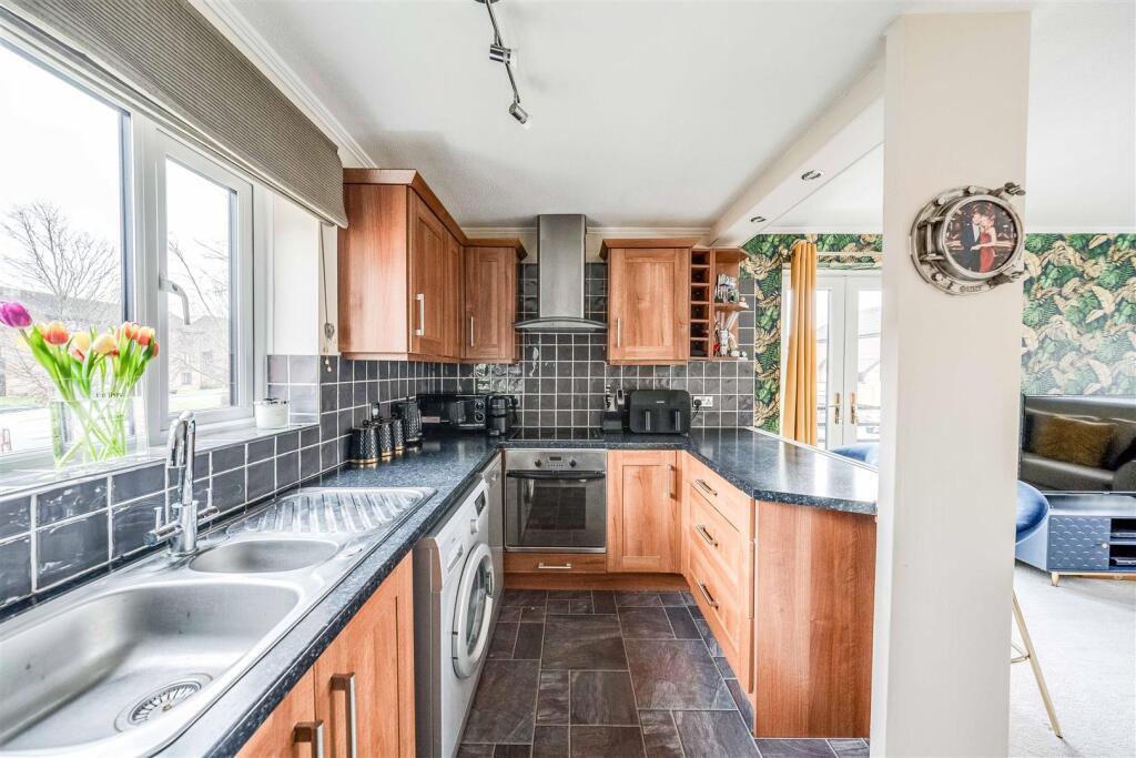 Additional property image - Woodfall Drive, Crayford