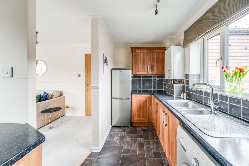 Additional property image - Woodfall Drive, Crayford