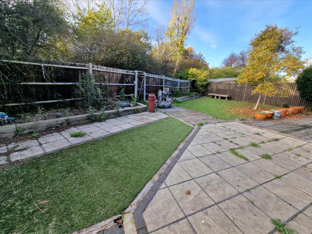 Additional property image - Chatsworth Avenue, Bromley, BR1