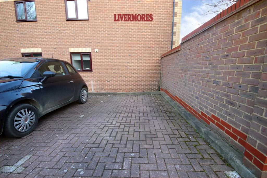 Additional property image - Winston Close, Greenhithe
