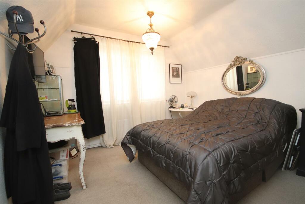 Additional property image - Malyons Road, Swanley