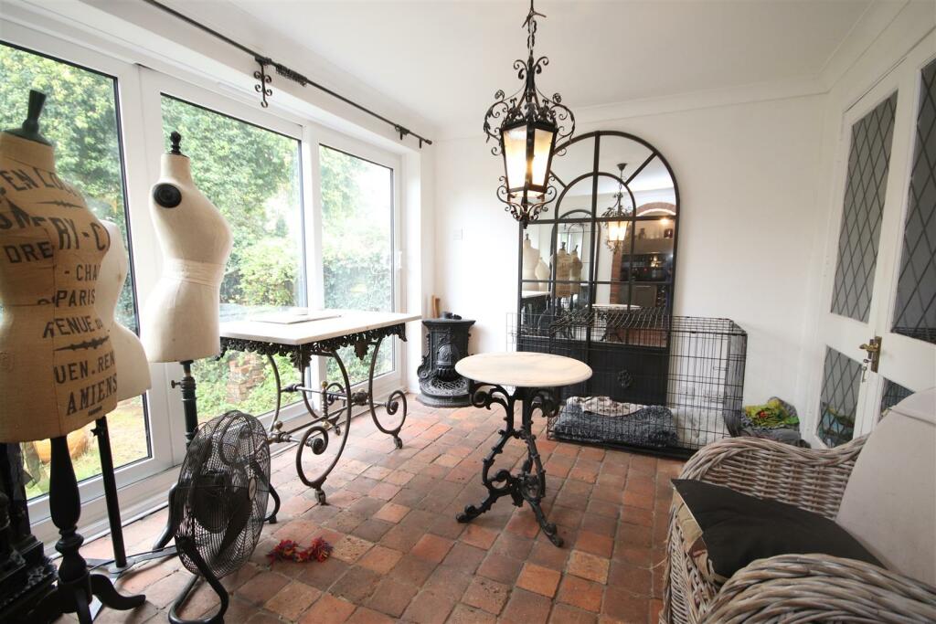 Additional property image - Malyons Road, Swanley