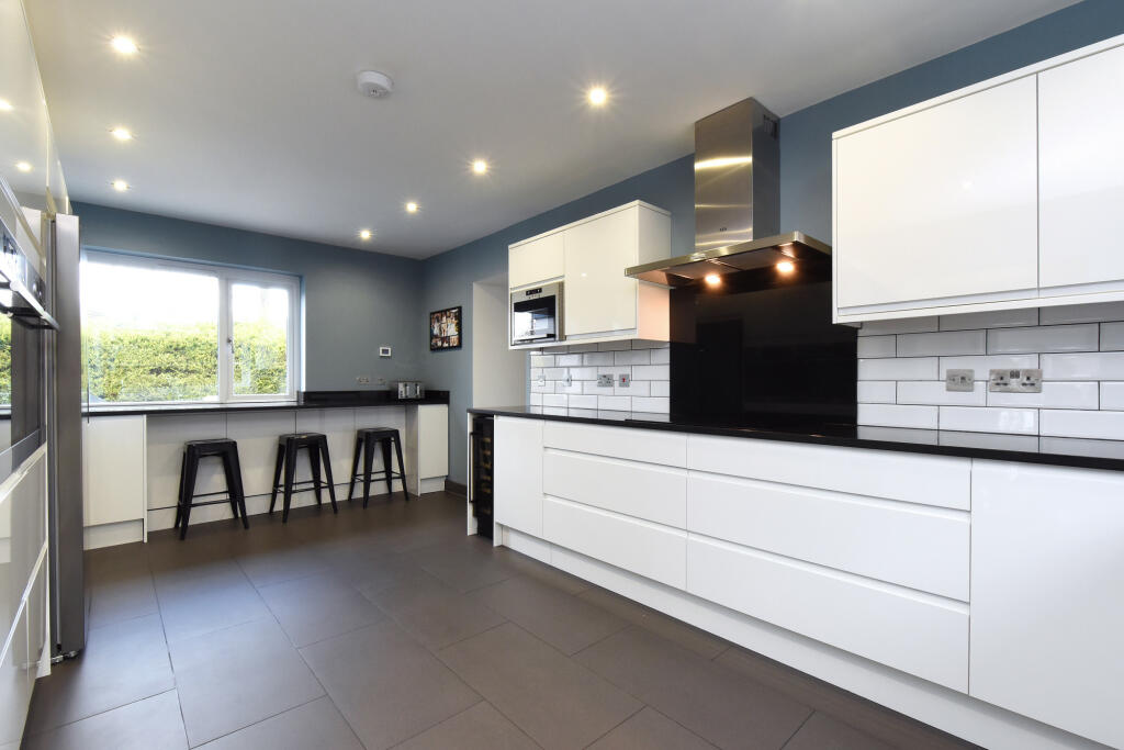 Additional property image - Southborough Road, Bromley