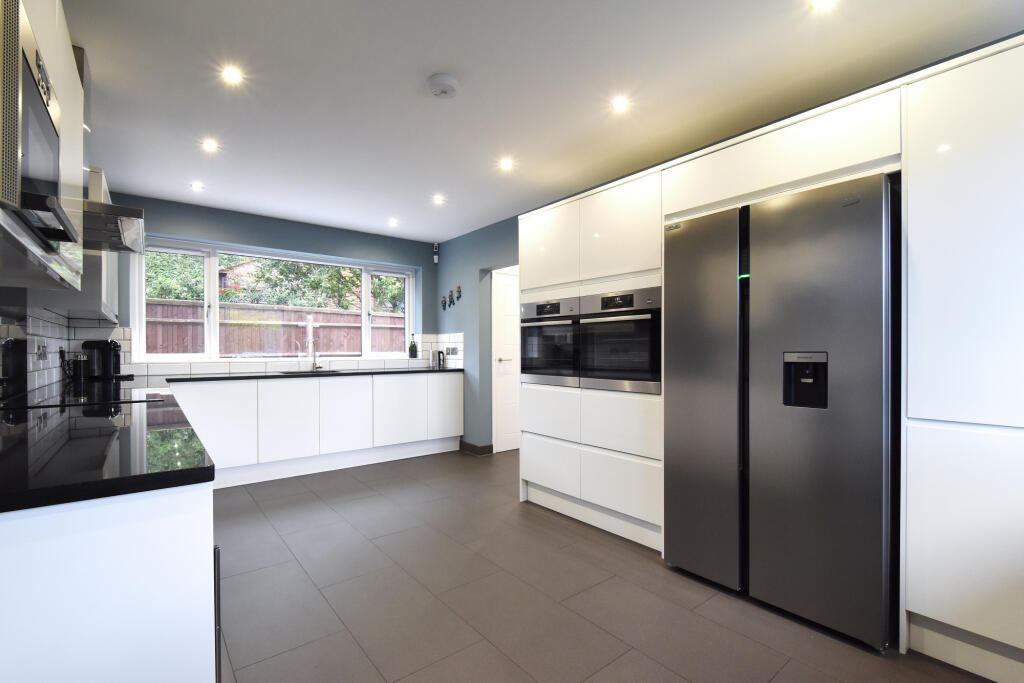 Additional property image - Southborough Road, Bromley