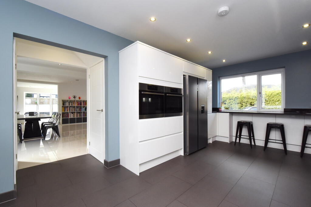 Additional property image - Southborough Road, Bromley