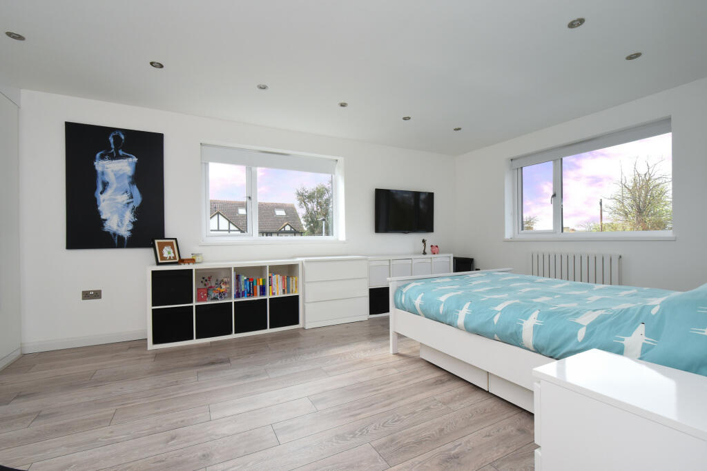 Additional property image - Southborough Road, Bromley