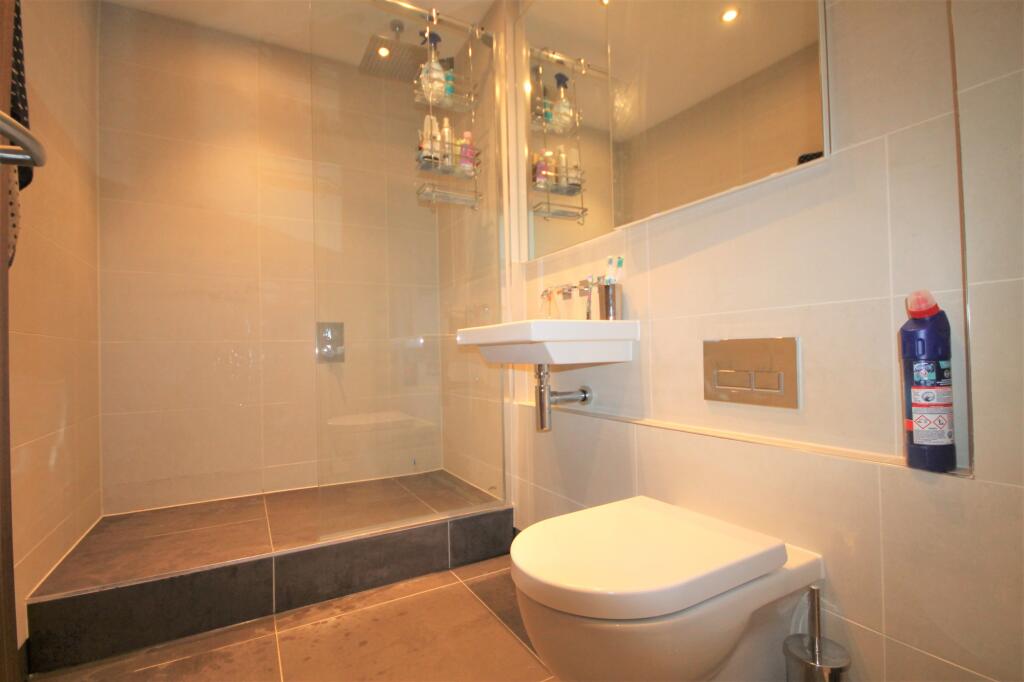 Additional property image - Knoll Rise, Orpington