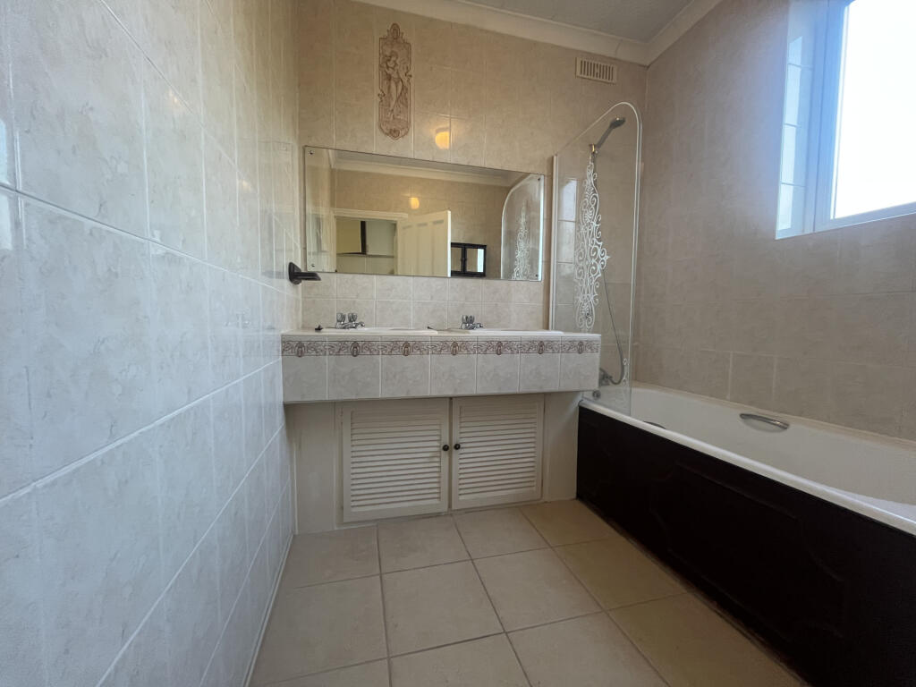 Additional property image - Harwood Avenue, Bromley, Kent, BR1