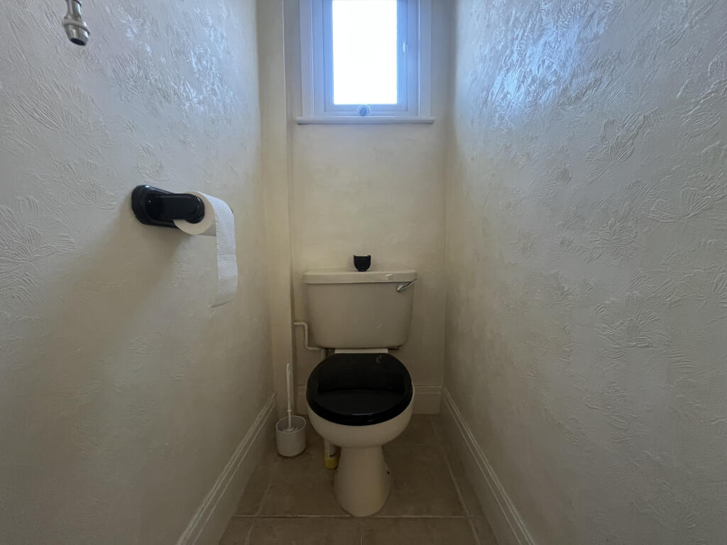 Additional property image - Harwood Avenue, Bromley, Kent, BR1