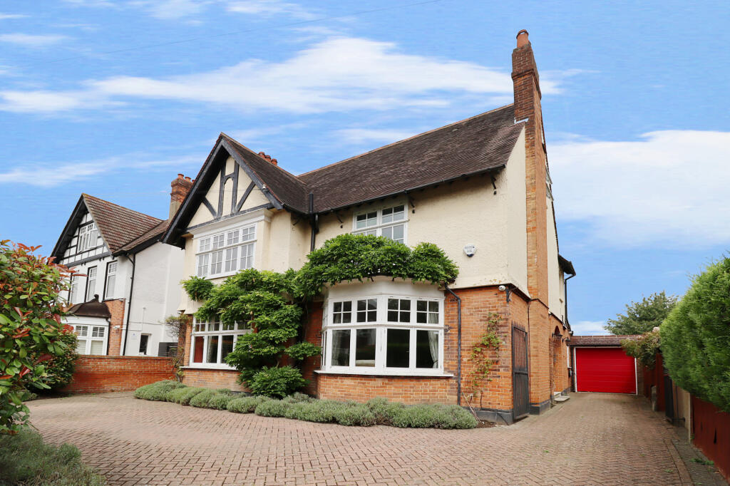 Main image of property: London Lane, Bromley