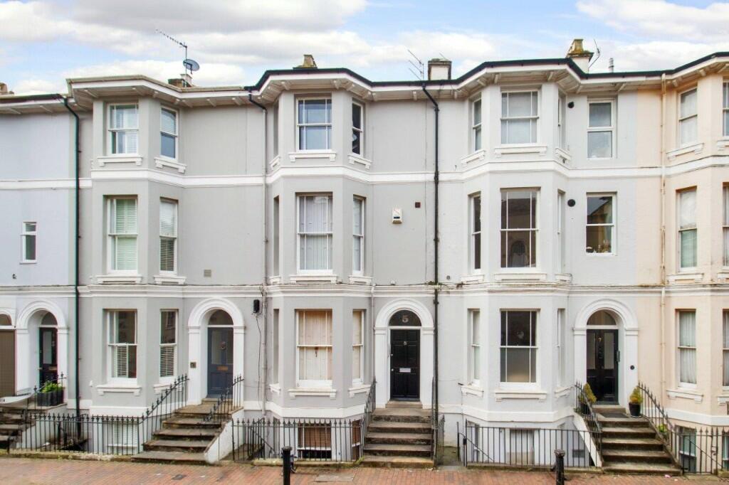 Main image of property: York Road, Tunbridge Wells, Kent, TN1