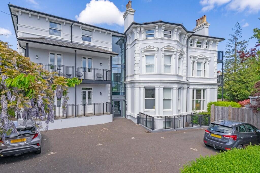 Main image of property: Lansdowne Road, Tunbridge Wells, Kent, TN1