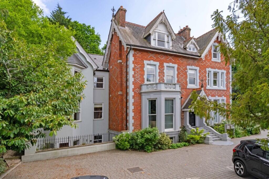 Main image of property: Carlton Road, Tunbridge Wells, Kent, TN1