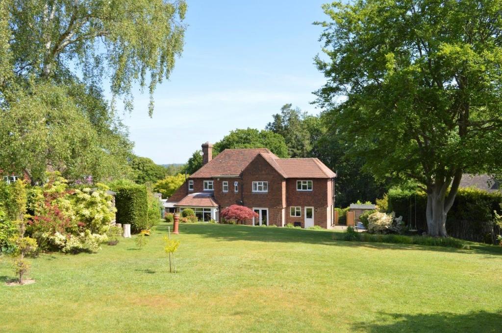 5 bedroom detached house for sale in Wadhurst, East Sussex, TN5