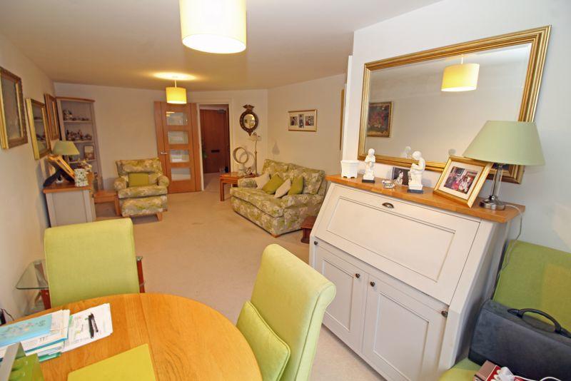 Additional property image - Limpsfield Road, South Croydon