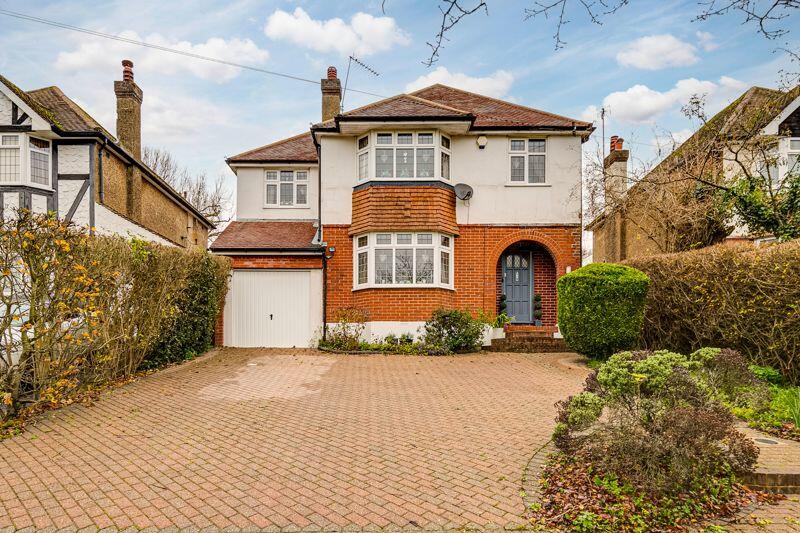 4 bedroom detached house for sale in Westfield Avenue, Sanderstead ...