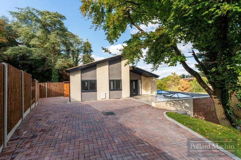 Additional property image - Hartley Hill, Purley