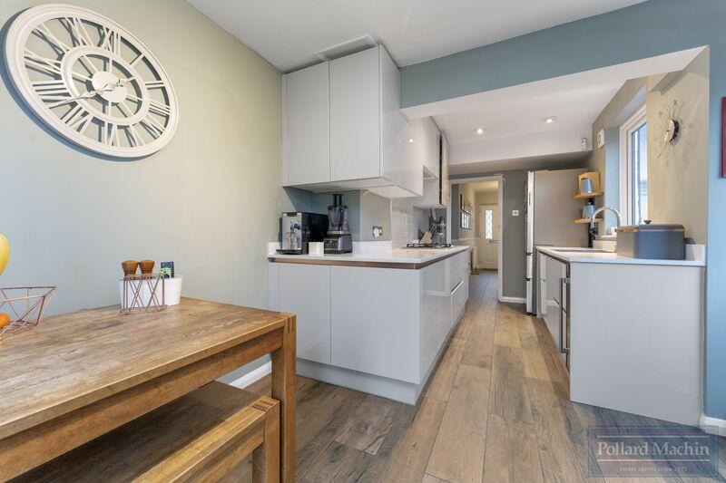 Additional property image - Hillcrest Road, Whyteleafe