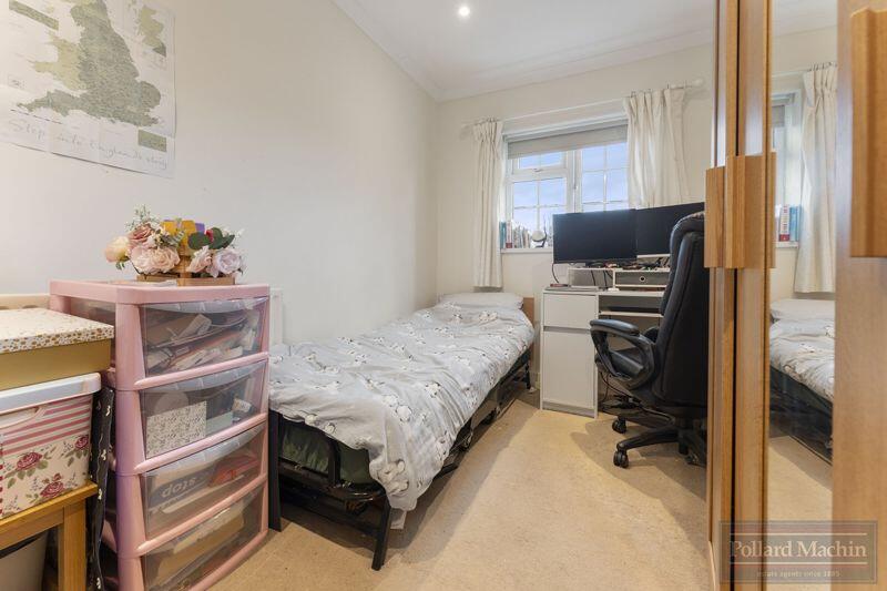 Additional property image - Bynes Road, South Croydon