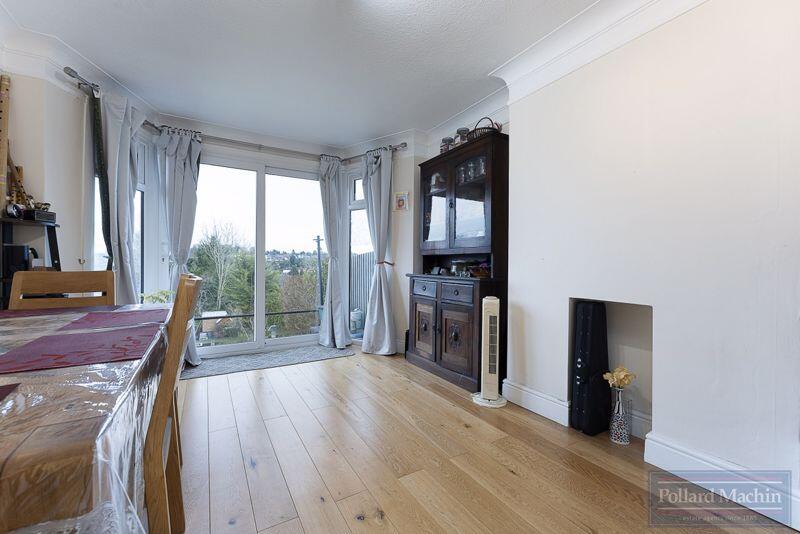 Additional property image - Ingleboro Drive, Riddlesdown