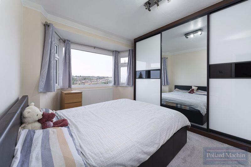 Additional property image - Ingleboro Drive, Riddlesdown