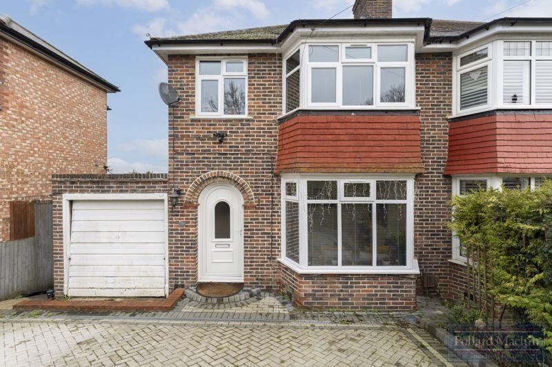 Additional property image - Ingleboro Drive, Riddlesdown