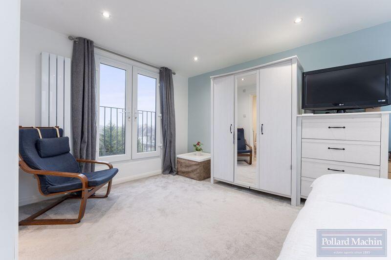 Additional property image - Trenham Drive, Warlingham, Surrey