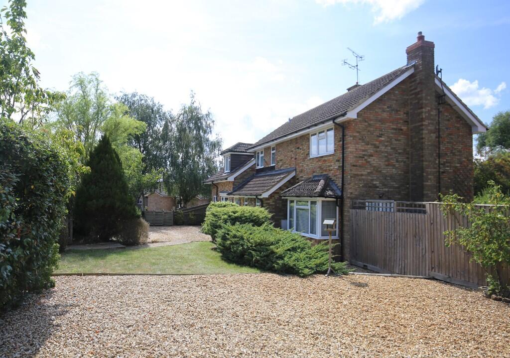 Main image of property: Sycamore Close, Stewkley, Buckinghamshire. LU7 0EY