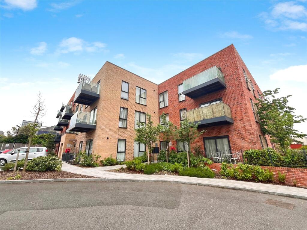 Main image of property: Fairfax Drive, Westcliff-on-Sea, Essex