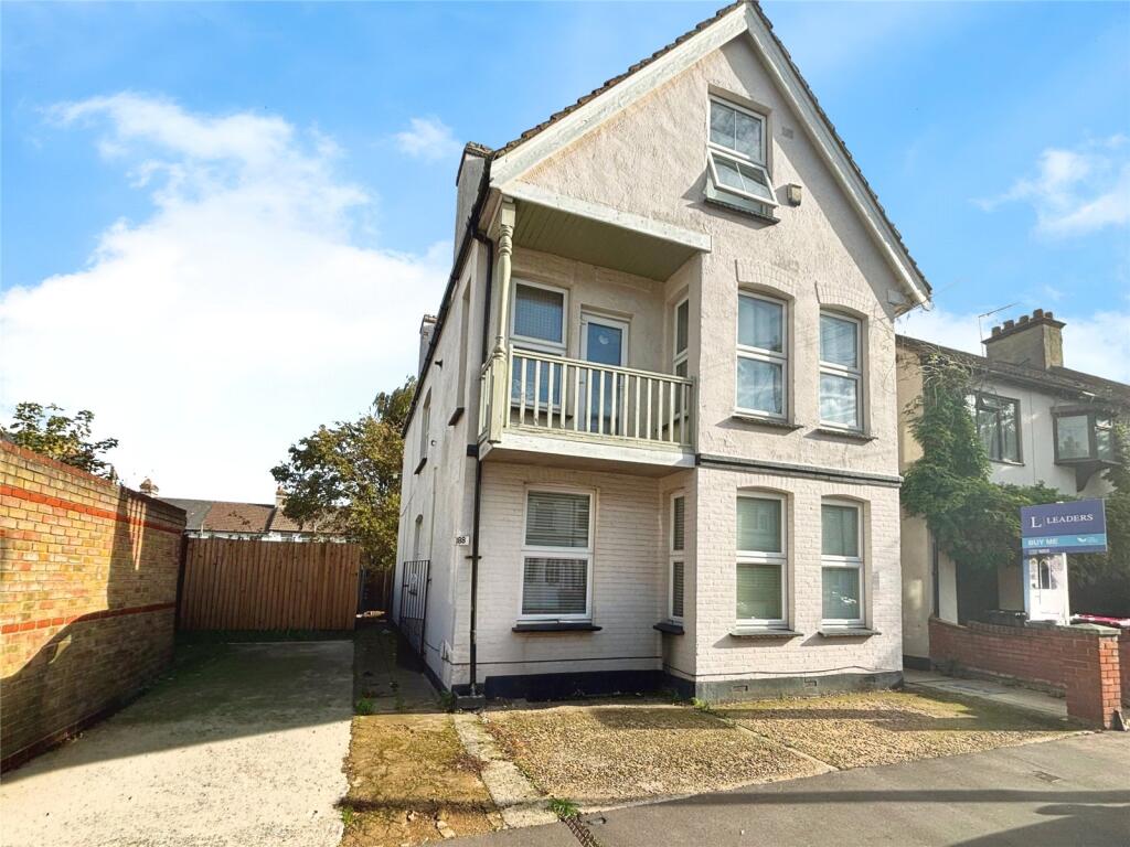 Main image of property: Hildaville Drive, Westcliff-on-Sea, Essex