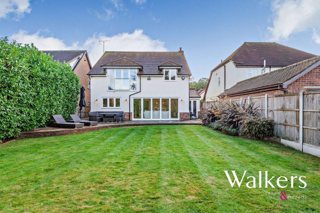 4 bedroom detached house for sale in Norsey Road, Billericay, CM11