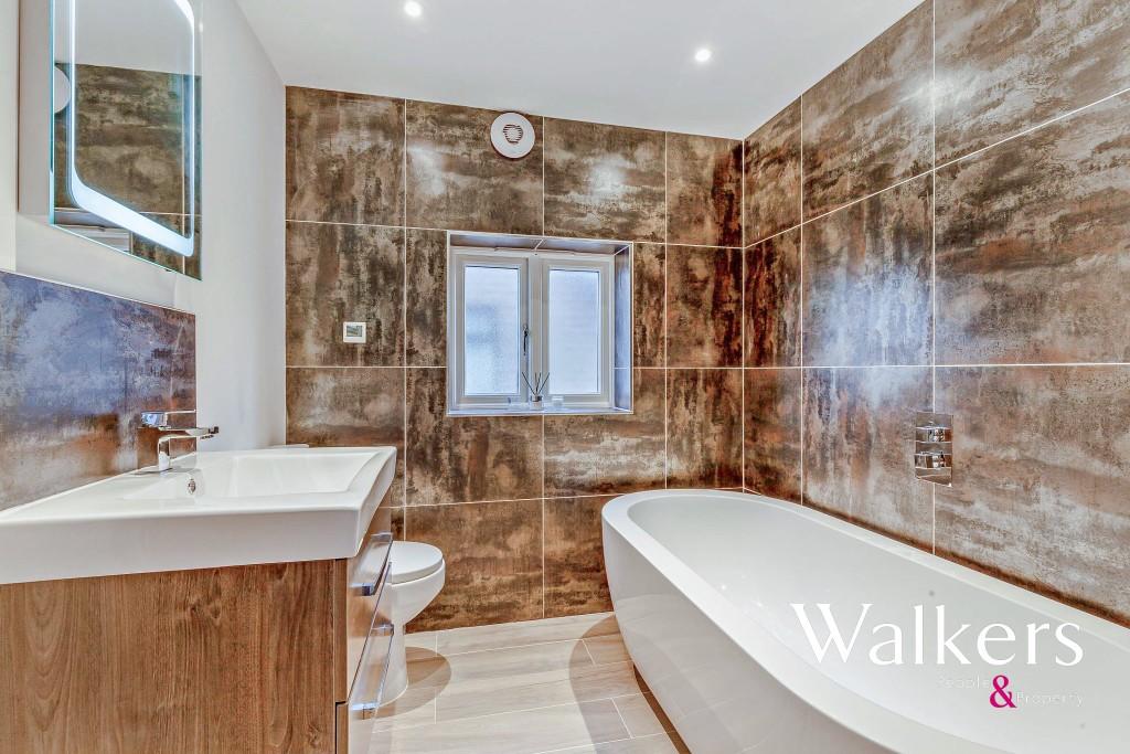 4 bedroom detached house for sale in Norsey Road, Billericay, CM11