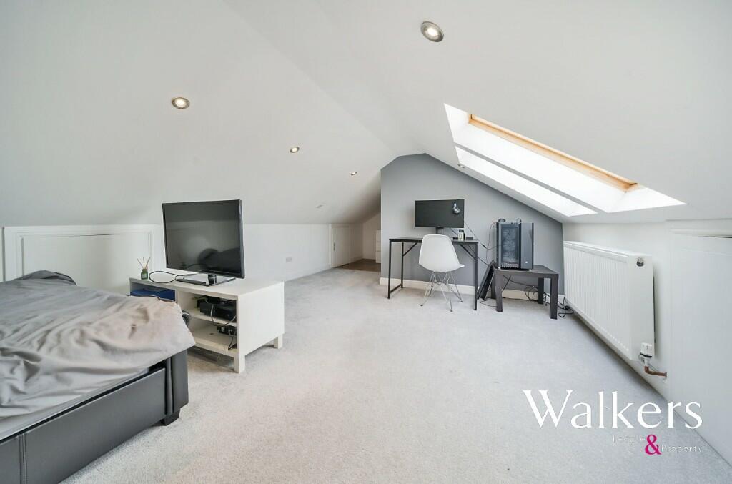 Additional property image - Rignals Lane, Galleywood, Chelmsford