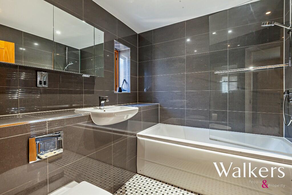 Additional property image - Woodland Way, Edney Common