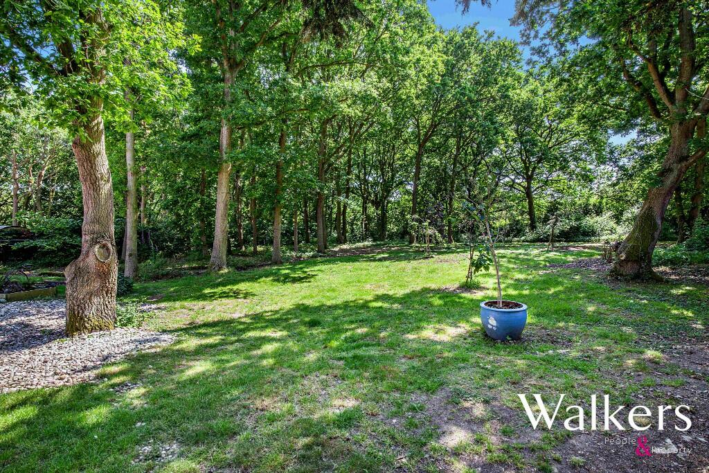 Additional property image - Woodland Way, Edney Common