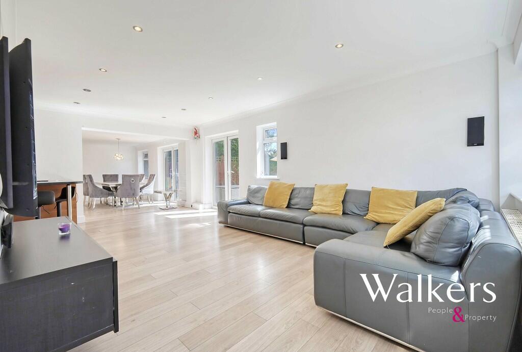 Additional property image - The Paddocks, Ingatestone