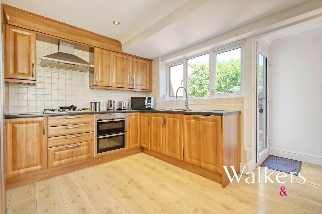 Additional property image - The Paddocks, Ingatestone