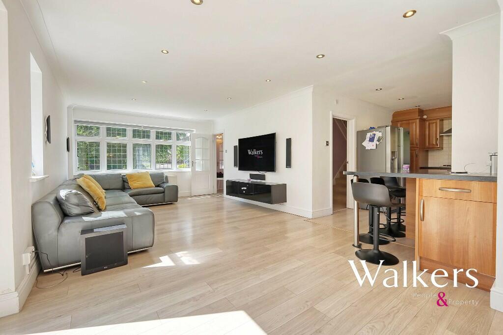 Additional property image - The Paddocks, Ingatestone