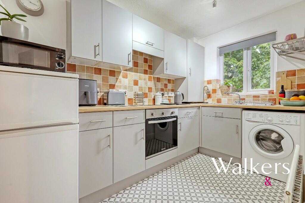 Additional property image - West Court, Summerfields, Ingatestone