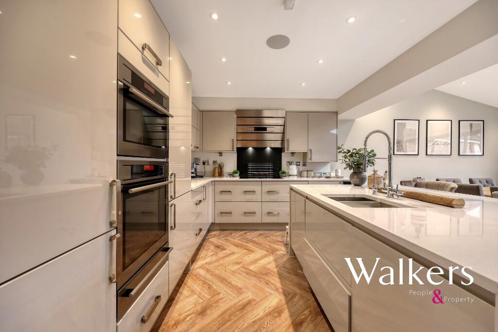 Additional property image - Sycamore Close, Great Warley, Brentwood