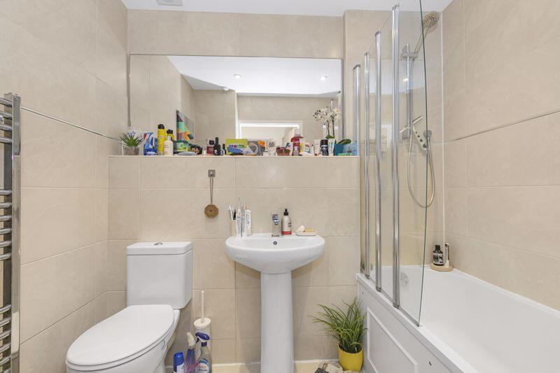 Additional property image - Two Mile Hill Road, Bristol