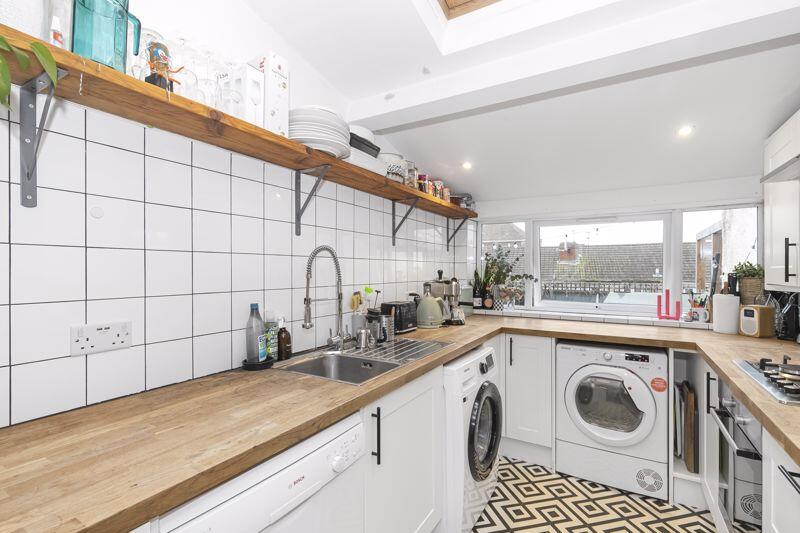 Additional property image - Hammersmith Road, St George
