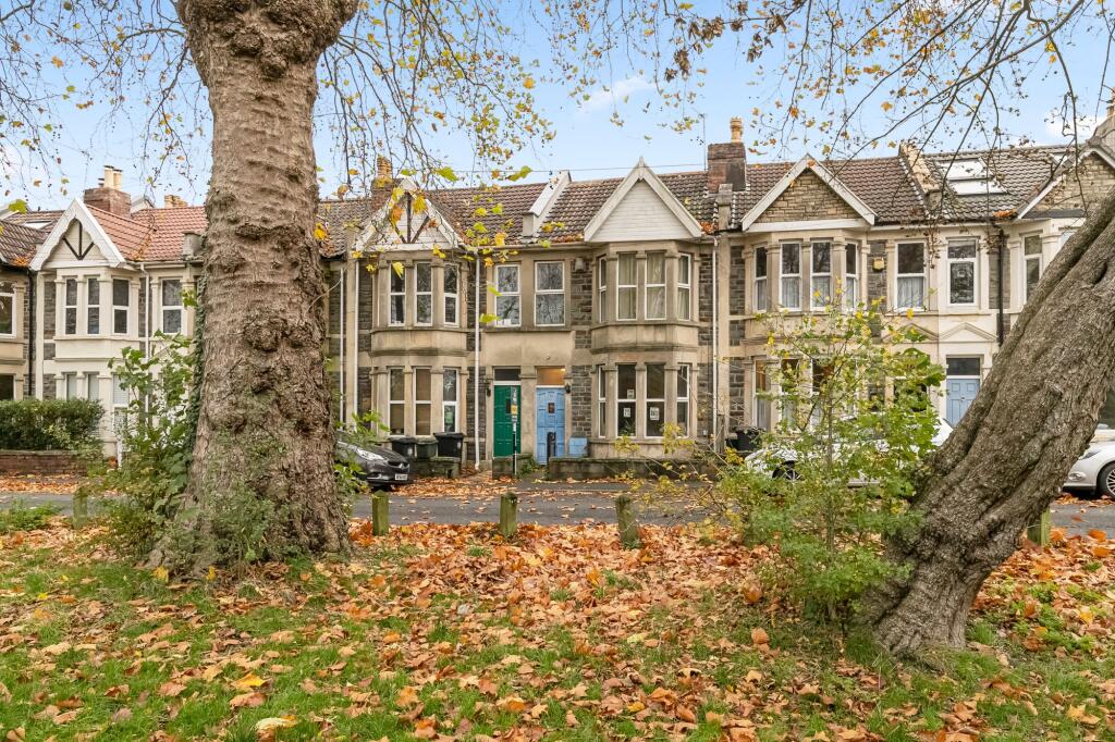 Main image of property: Park Crescent, Whitehall, BS5