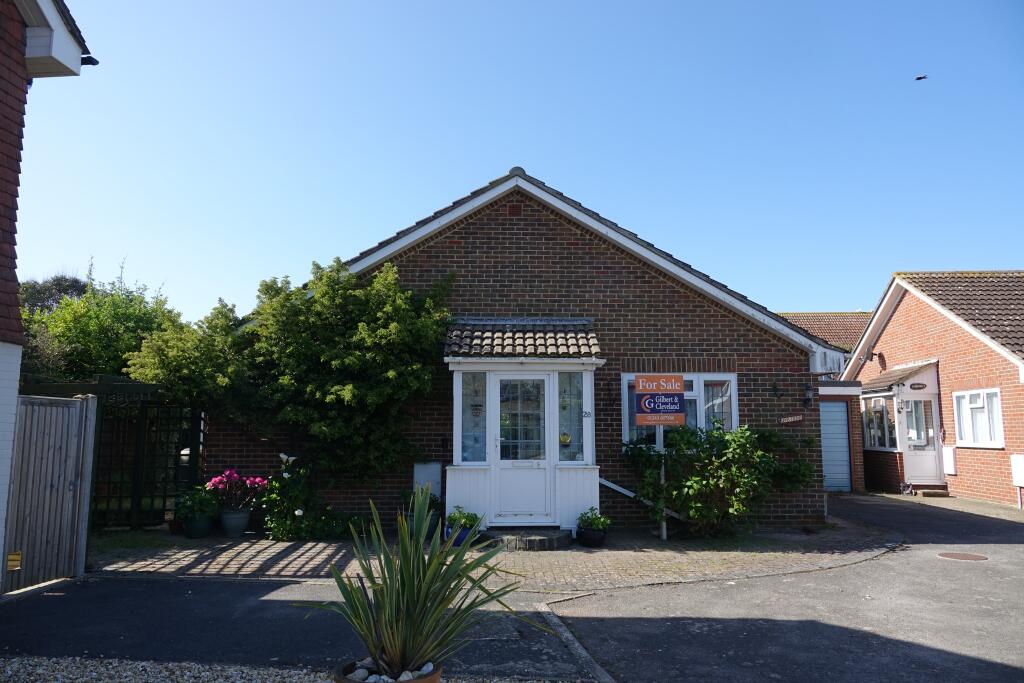 3 bedroom detached bungalow for sale in James Street, Selsey, PO20