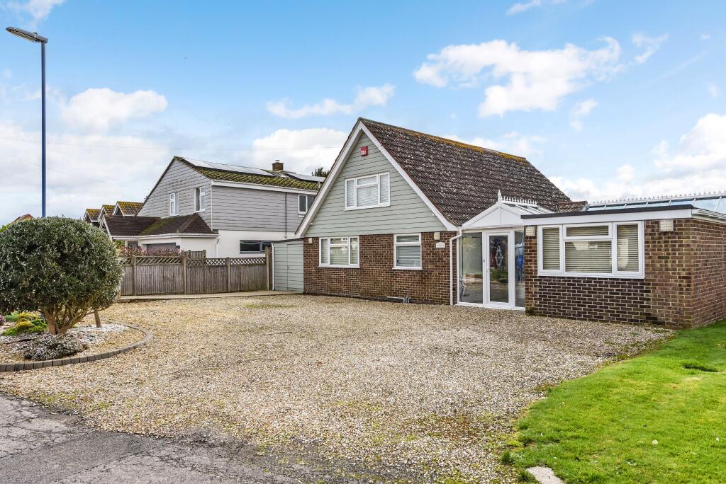 5 bedroom detached house for sale in The Bridgeway, Selsey, PO20