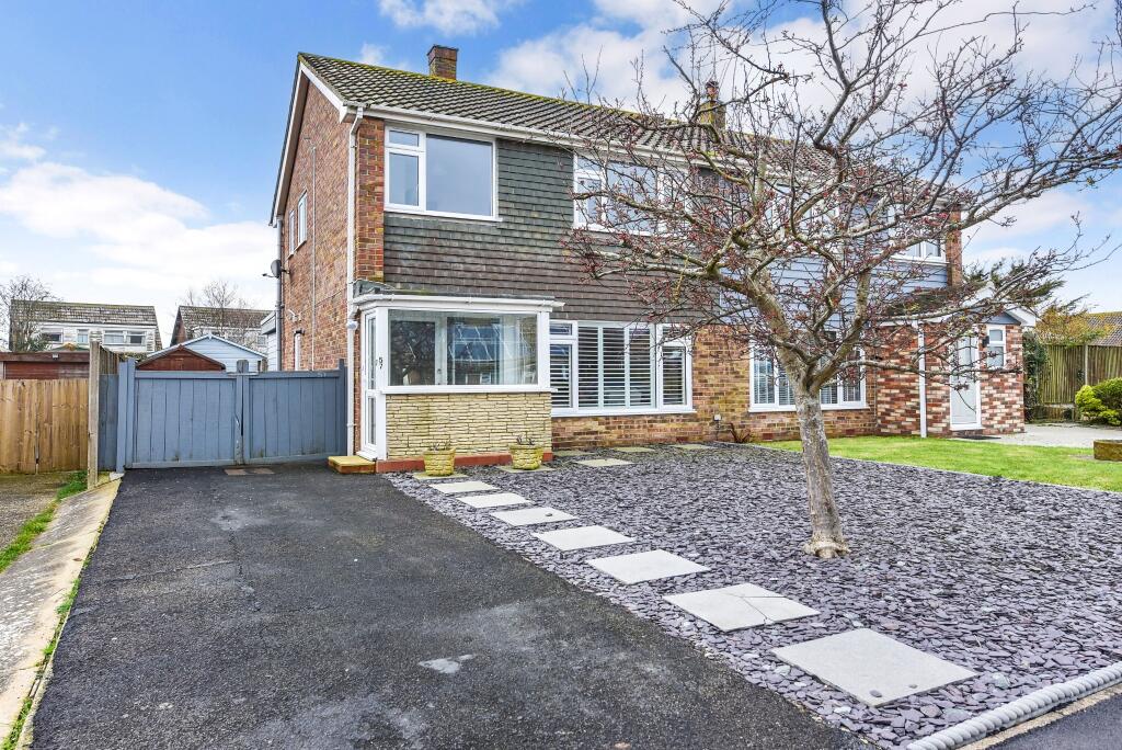 3 bedroom semidetached house for sale in Wellington Gardens, Selsey, PO20