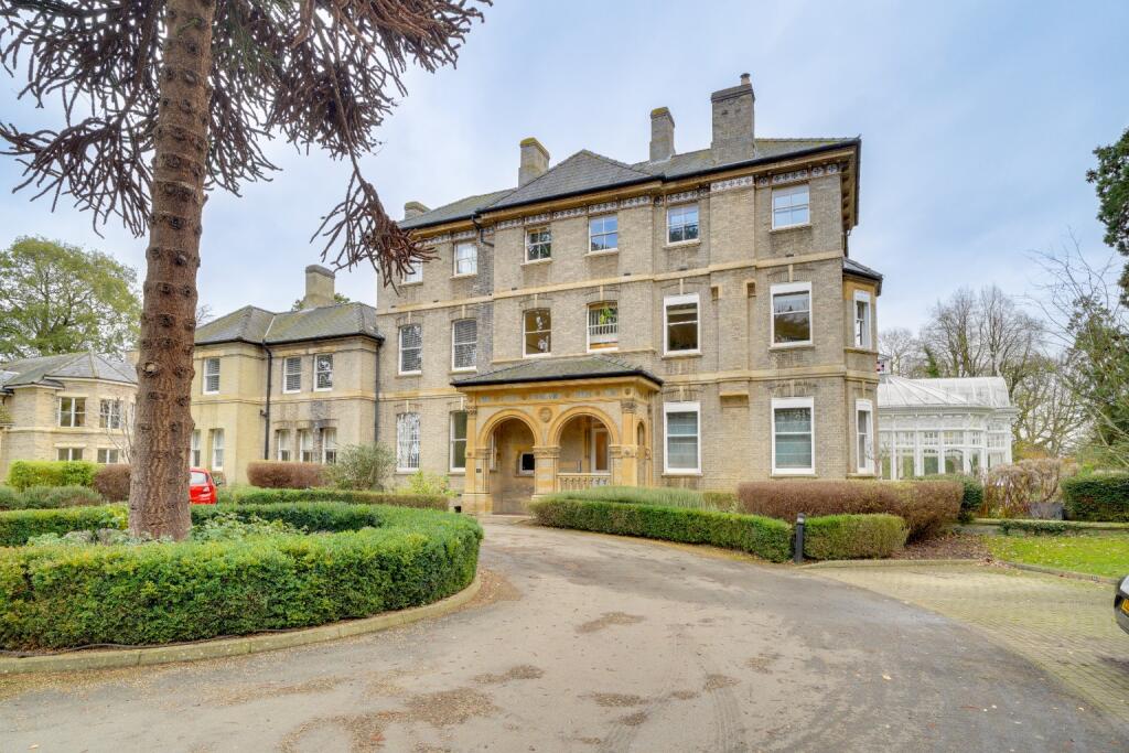 Main image of property: Thicket Road, Houghton, Huntingdon, Cambridgeshire, PE28